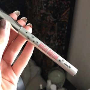 Benefit High Brow Highlighting Brow Pencil